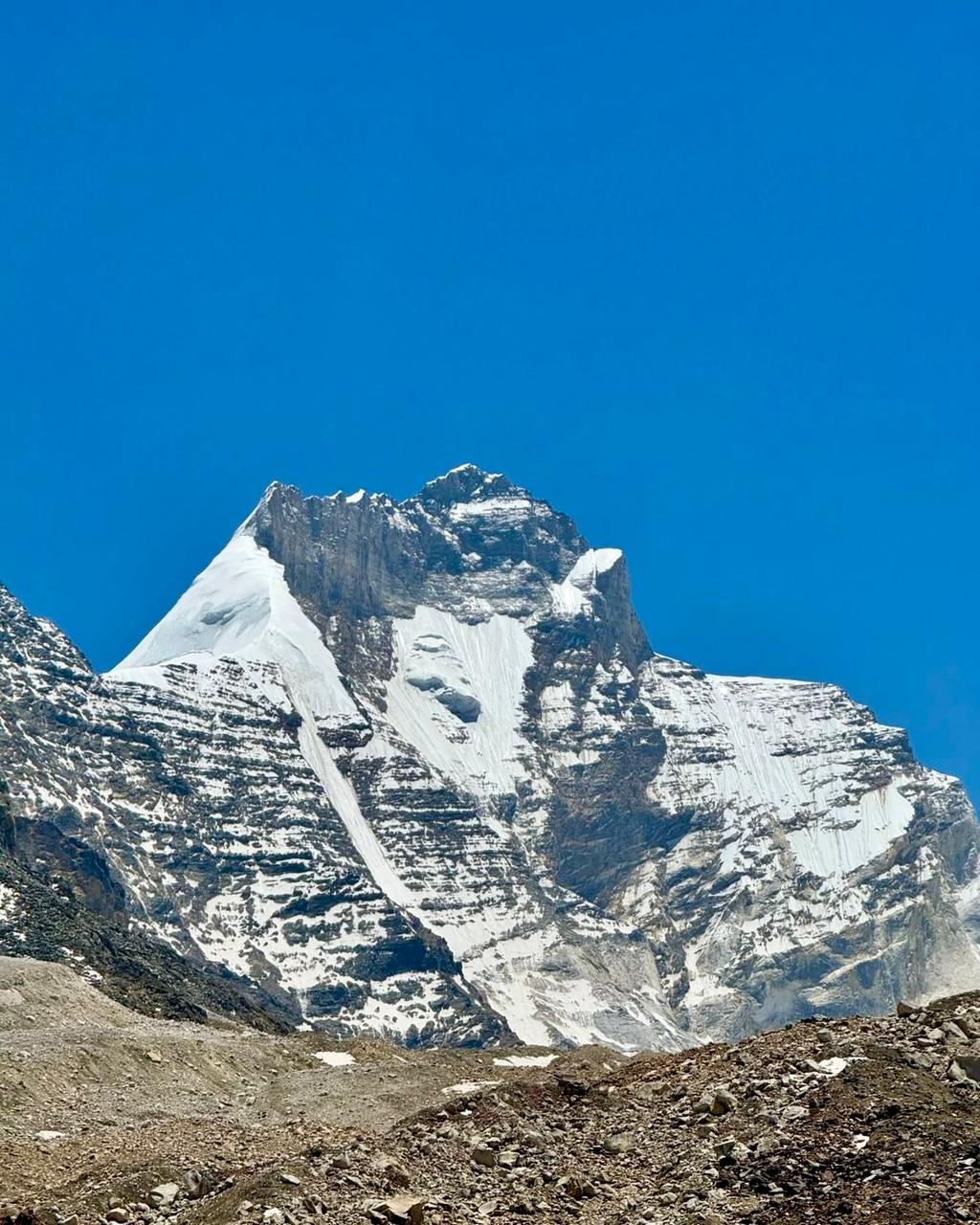 High-altitude campsite near Kedartal